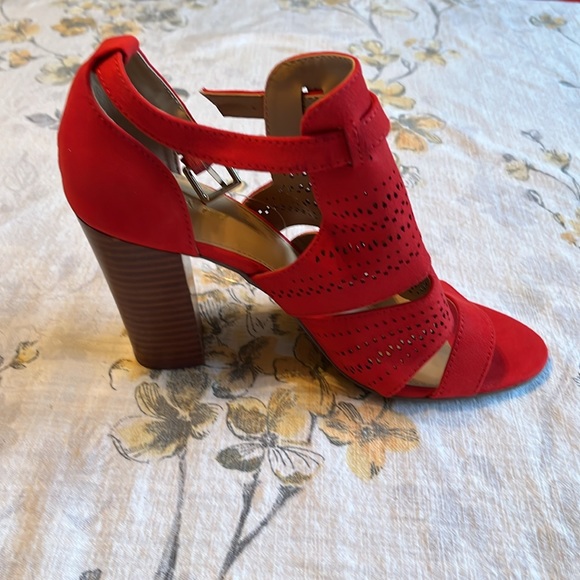 Violet & Red Wedge Heels Size 7 1/2 - Picture 7 of 8